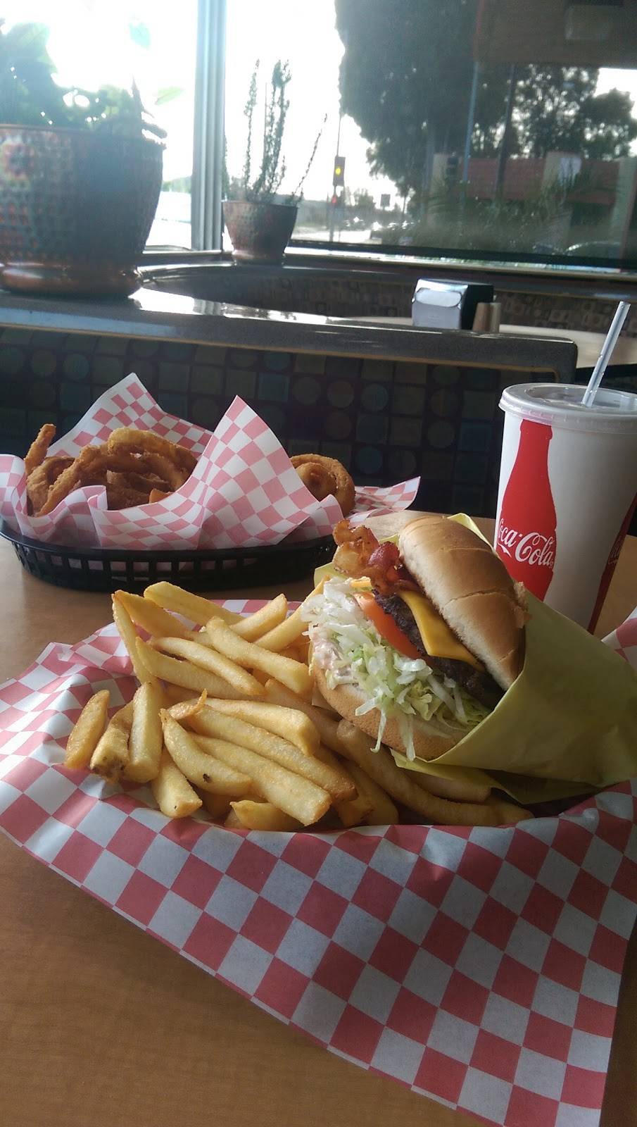 Monks Charburgers | meal takeaway | 22726 Vermont Ave, Torrance, CA 90502, USA | 3103207400 OR +1 310-320-7400