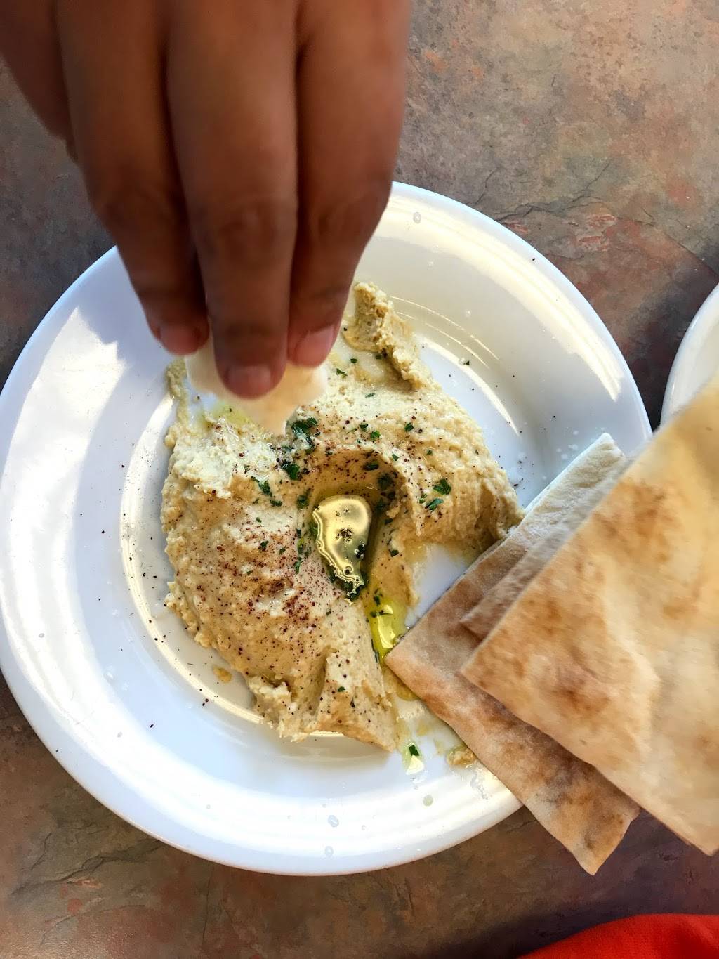 Pita On The Run (Zabiha Halal) | restaurant | 7000 McLeod Rd Unit-3, Niagara Falls, ON L2G 7K3, Canada | 9053561111 OR +1 905-356-1111