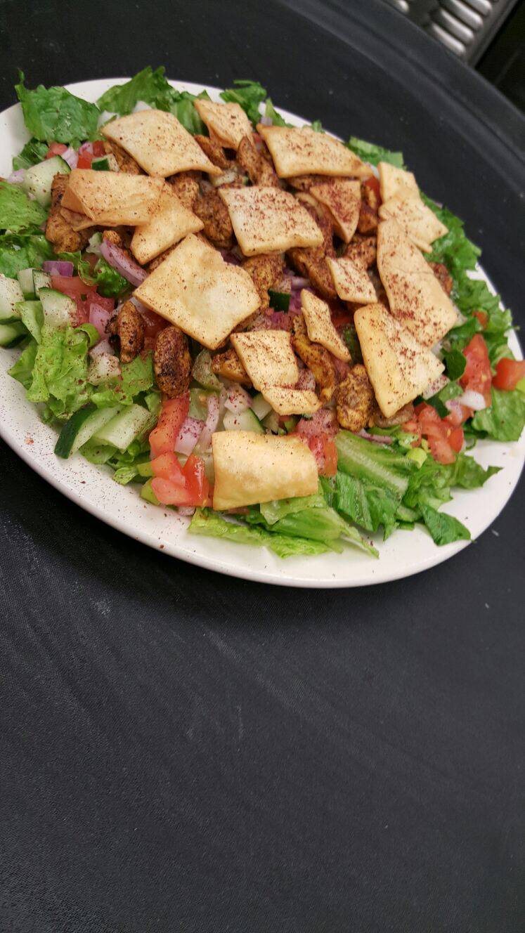 Vis à Vis Bar & Grill | restaurant | 1164 S 3rd St, Louisville, KY 40203, USA | 5024399453 OR +1 502-439-9453