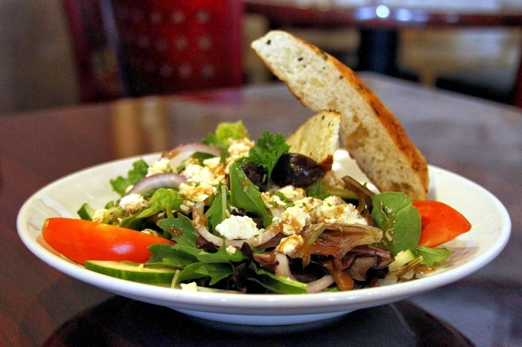 The 210 Pizza & Burger Bistro | restaurant | 7627 Culebra Rd, San Antonio, TX 78251, USA | 2105217666 OR +1 210-521-7666