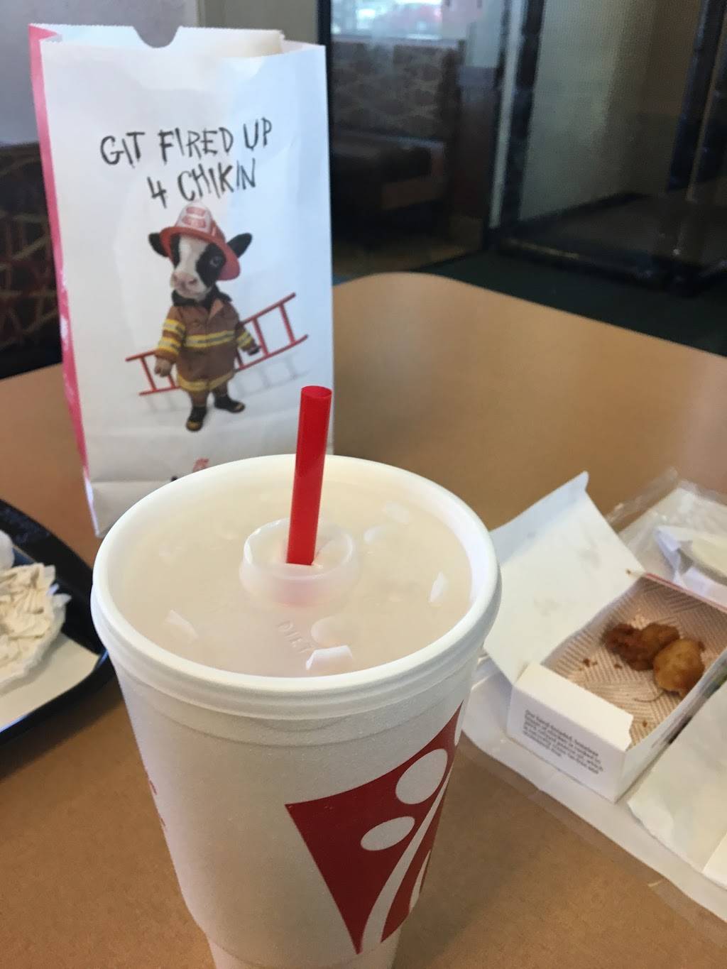 Chick-fil-A | restaurant | 3200 Hulen St, Fort Worth, TX 76107, USA | 8177374904 OR +1 817-737-4904