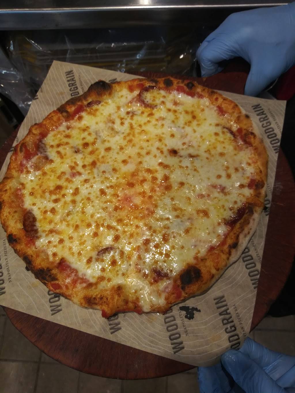 Woodgrain Pizzeria | restaurant | 5700 S Cicero Ave, Chicago, IL 60638, USA | 7735824450 OR +1 773-582-4450