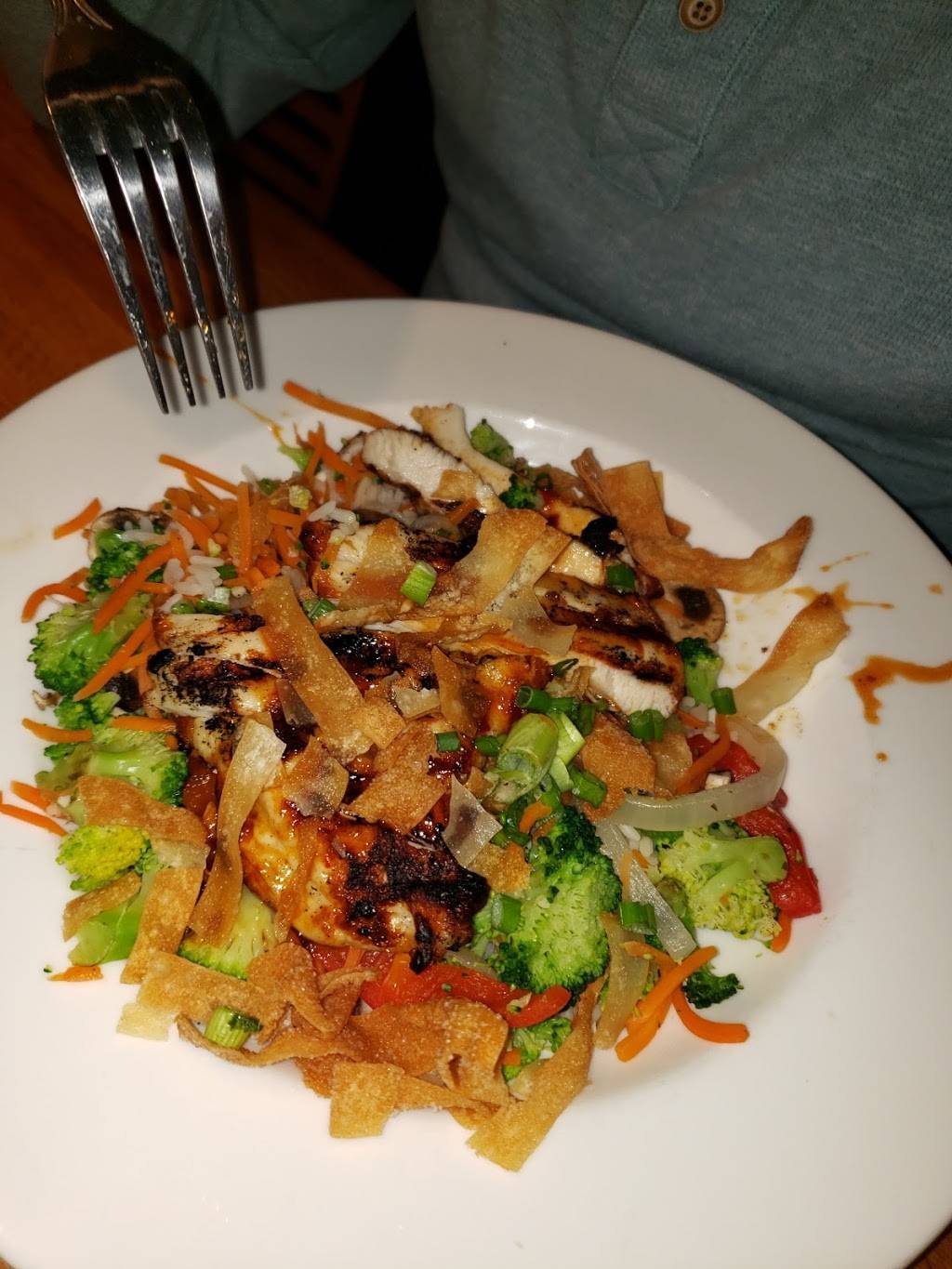 Applebees Grill + Bar | restaurant | 4425 National Rd E, Richmond, IN 47374, USA | 7659353940 OR +1 765-935-3940