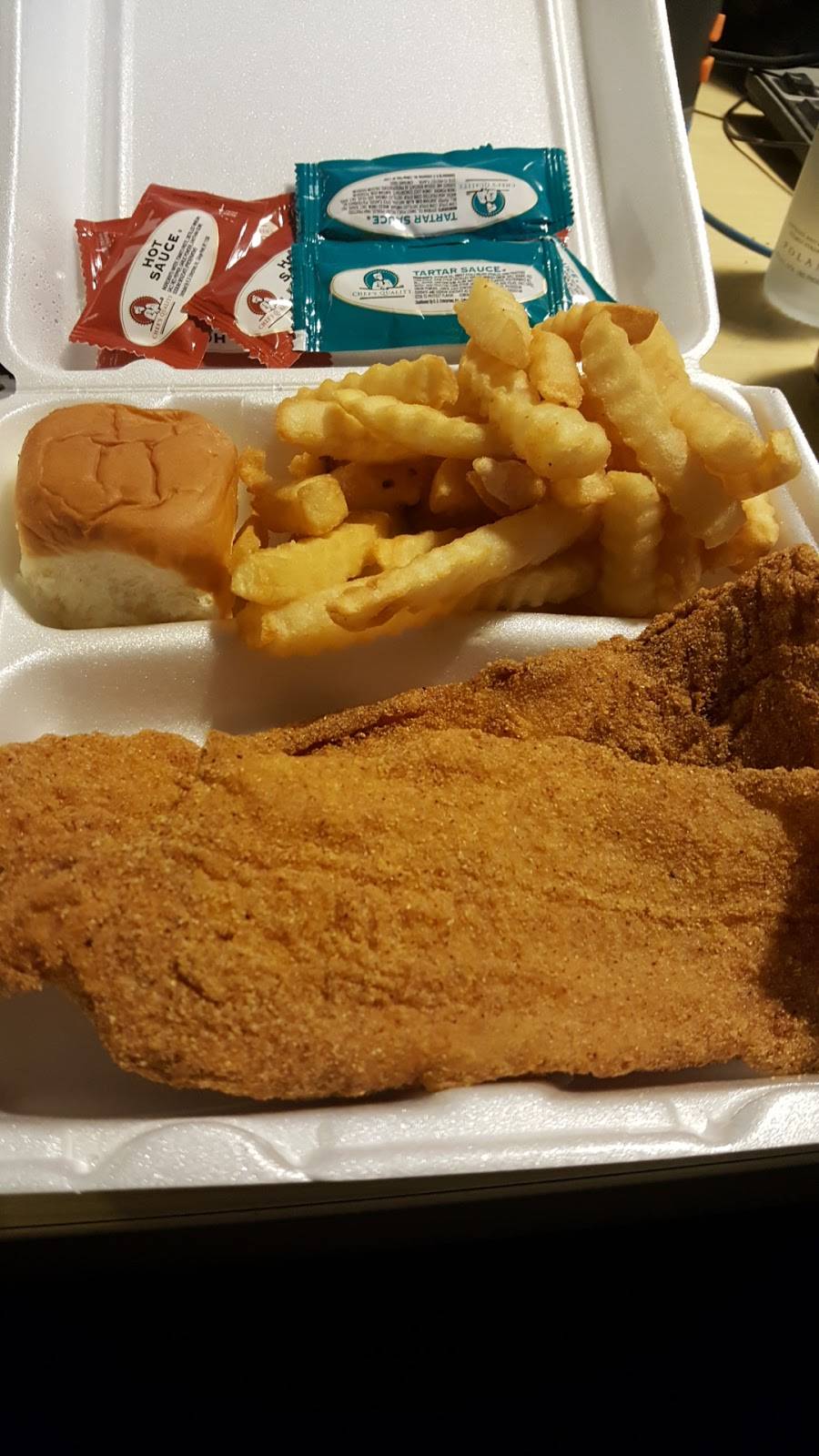 Texas Chicken and Seafood | restaurant | 3101 Marysville Blvd, Sacramento, CA 95815, USA | 9166925066 OR +1 916-692-5066