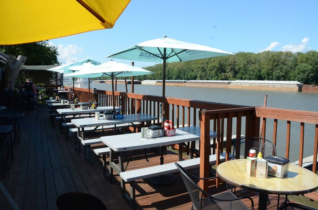 Kuchies on the Water | restaurant | 579 Wesley Rd, Creve Coeur, IL 61610, USA | 3094273000 OR +1 309-427-3000