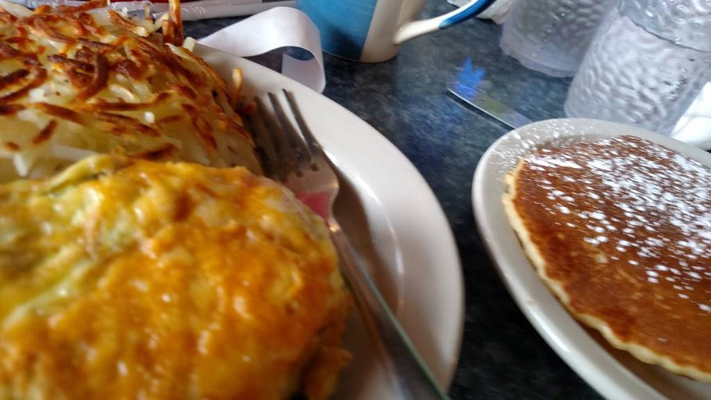 Galvans | restaurant | 2220 E Northland Ave, Appleton, WI 54911, USA | 9203800111 OR +1 920-380-0111