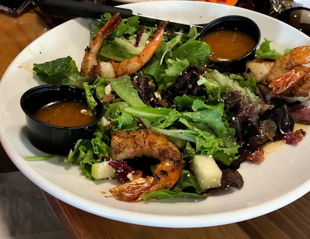 Walk-Ons Sports Bistreaux | restaurant | 401 E, I-20, Arlington, TX 76018, United States | 8176172137 OR +1 817-617-2137