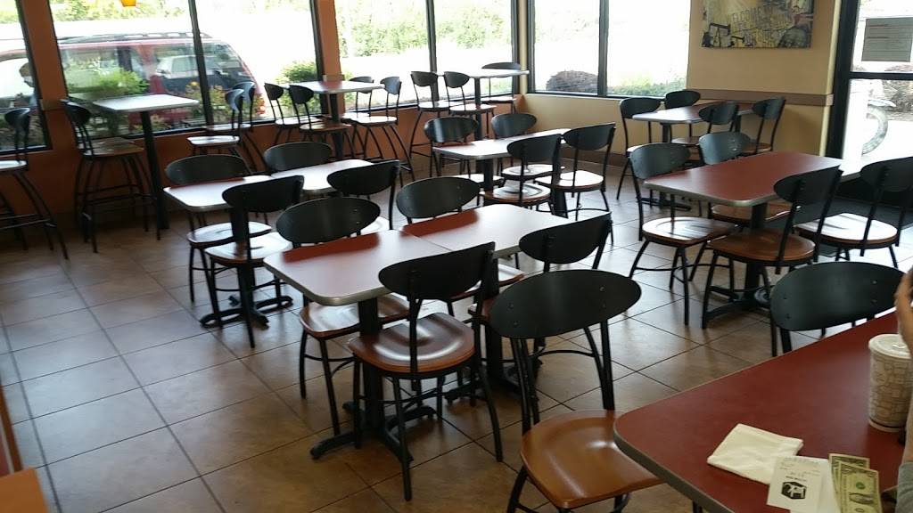 Jack in the Box | restaurant | 4085 Railroad Ave, Redding, CA 96001, USA | 5302443828 OR +1 530-244-3828