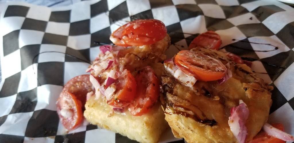 Greens And Gravy Restaurant | restaurant | 1540 Ralph David Abernathy Blvd, Atlanta, GA 30310, USA | 4045652074 OR +1 404-565-2074