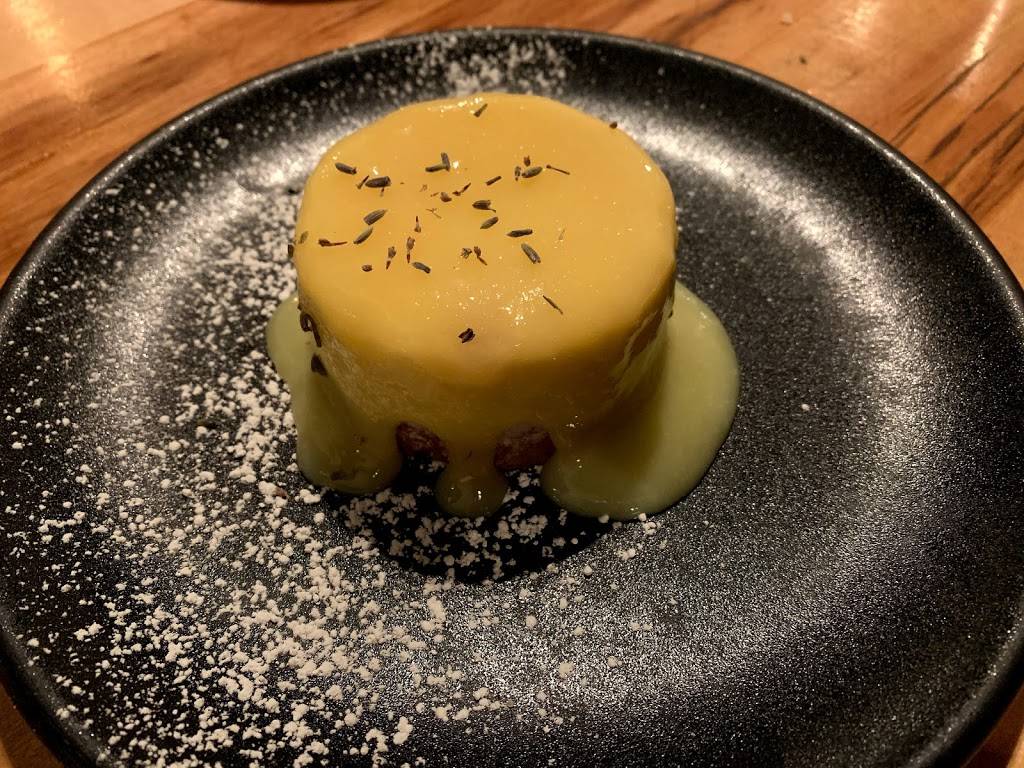 Black Bottle Gastrotavern | restaurant | 2600 1st Ave, Seattle, WA 98121, USA | 2064411500 OR +1 206-441-1500