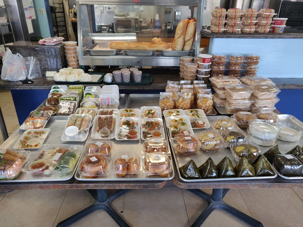 Hue Thai Bakery & Deli | bakery | 8968 Garvey Ave, Rosemead, CA 91770, USA | 6265715850 OR +1 626-571-5850