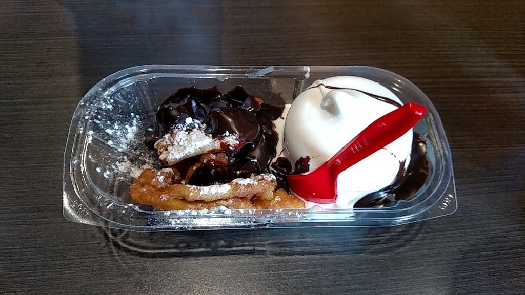 Dairy Queen Grill & Chill | restaurant | 1601 Avalon Ave, Muscle Shoals, AL 35661, USA | 2563665376 OR +1 256-366-5376