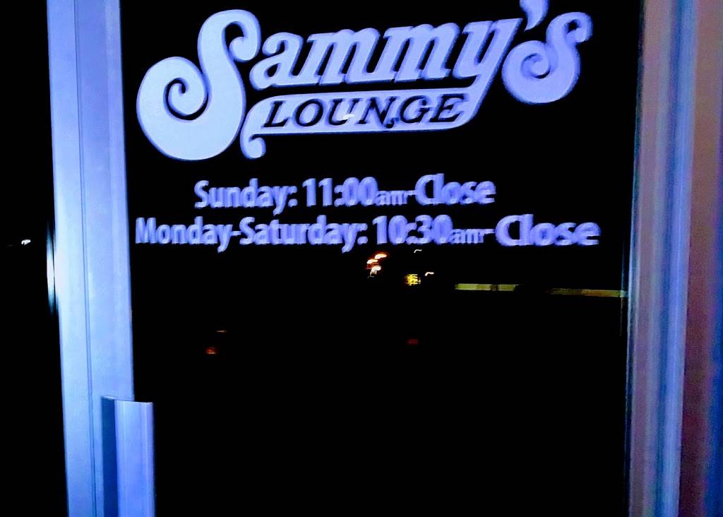Sammys Lounge | night club | 5521 Center Point Rd, Cedar Rapids, IA 52402, USA | 3193938174 OR +1 319-393-8174