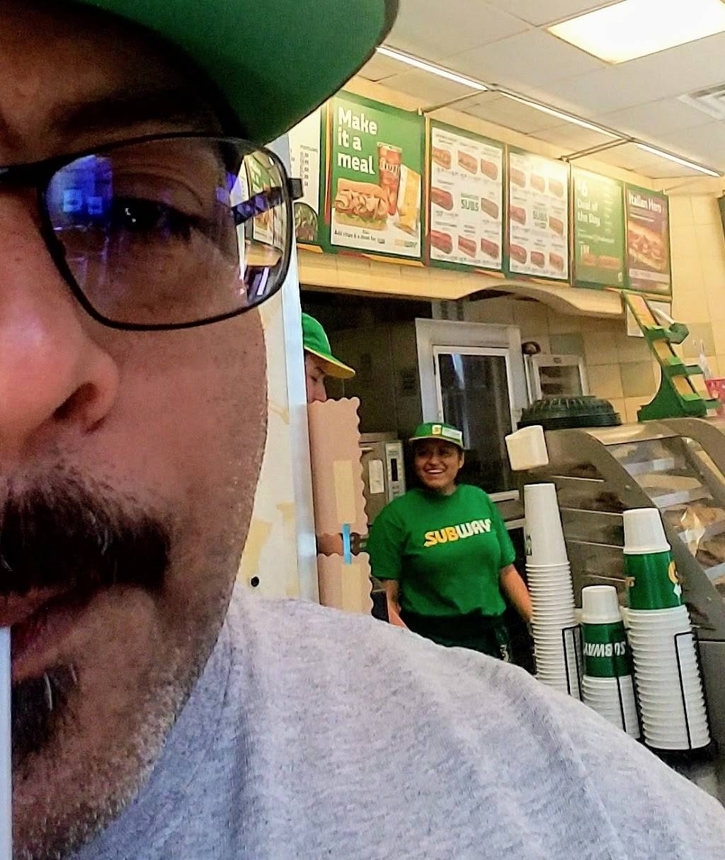 Subway Restaurants | restaurant | 13238 Imperial Hwy, Santa Fe Springs, CA 90670, USA | 5624838338 OR +1 562-483-8338