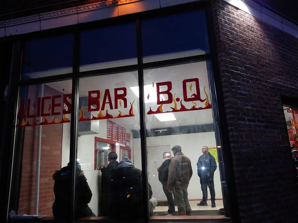 Alices Bar-B-Que | restaurant | 65 E 43rd St, Chicago, IL 60653, USA | 7739243843 OR +1 773-924-3843