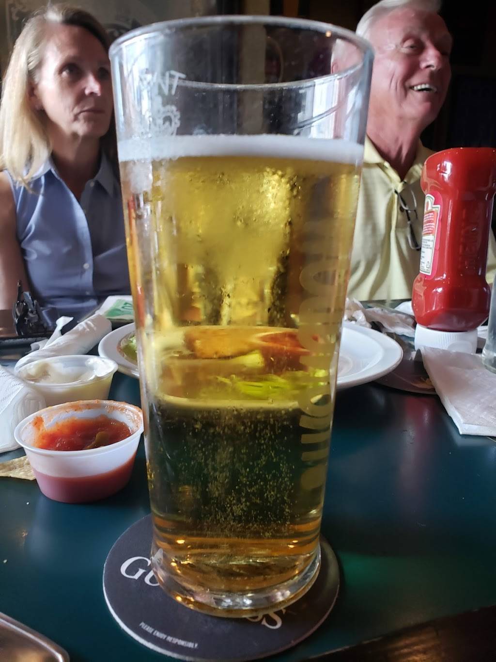 King George’s Arms | restaurant | 2501 Victoria Park Ave, Scarborough, ON M1T 1A1, Canada | 4164928036 OR +1 416-492-8036