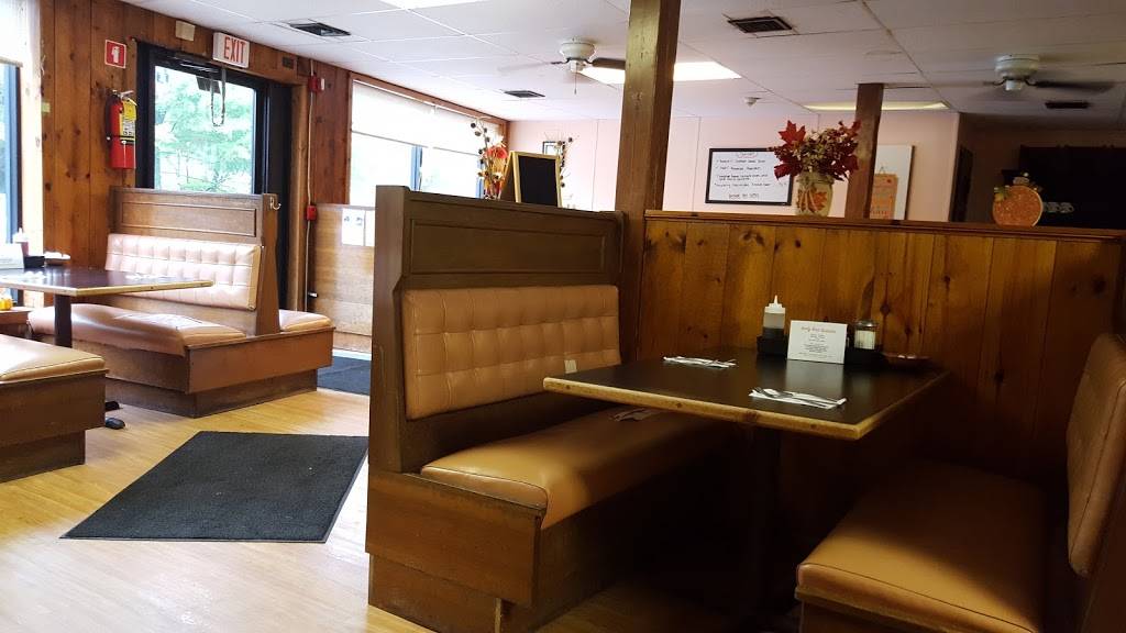 Briannas Breakfast | restaurant | 100 Spring St, Bridgewater, MA 02324, USA | 5082796502 OR +1 508-279-6502