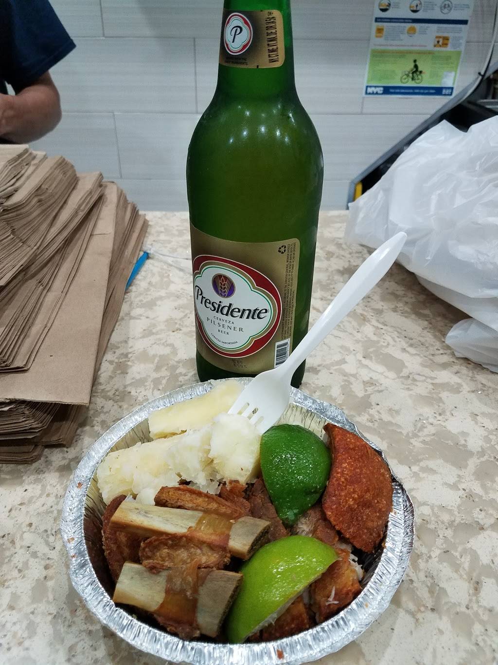 Elsa La Reina del Chicharron | restaurant | 4840 Broadway, New York, NY 10034, USA | 2123041070 OR +1 212-304-1070