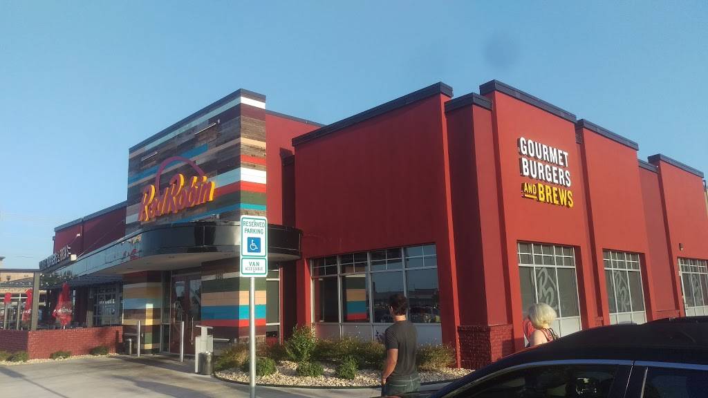 Red Robin Gourmet Burgers and Brews | restaurant | 2800 E Central Texas Expy, Killeen, TX 76543, USA | 2544498550 OR +1 254-449-8550