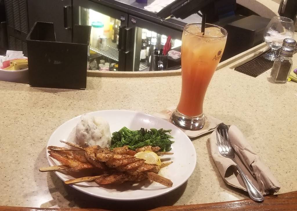 Applebees Grill + Bar | restaurant | 425 Volunteer Pkwy, Bristol, TN 37620, USA | 4239681855 OR +1 423-968-1855