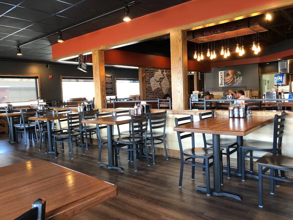 Wallabys Smokehouse | restaurant | 11460 District Dr, South Jordan, UT 84095, USA | 8018936363 OR +1 801-893-6363