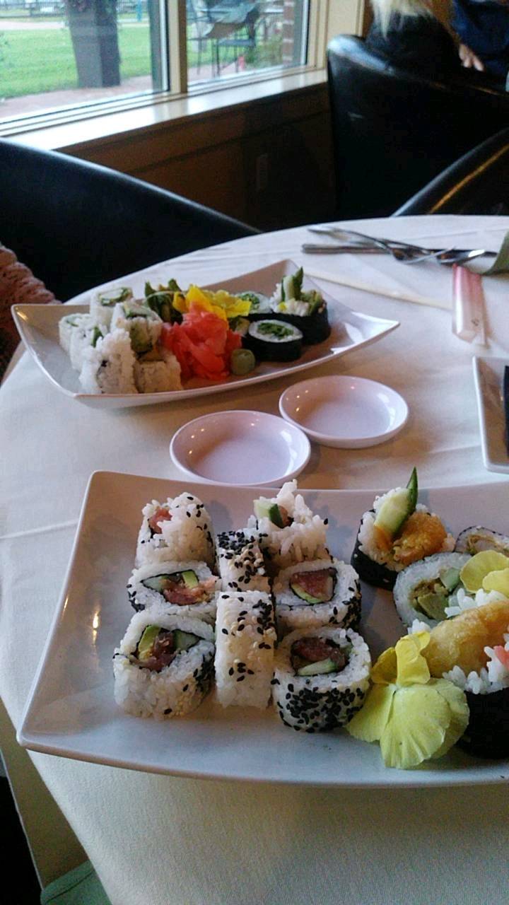 Le Belvedere | restaurant | 100 Main St, Newport, VT 05855, USA | 8024879147 OR +1 802-487-9147