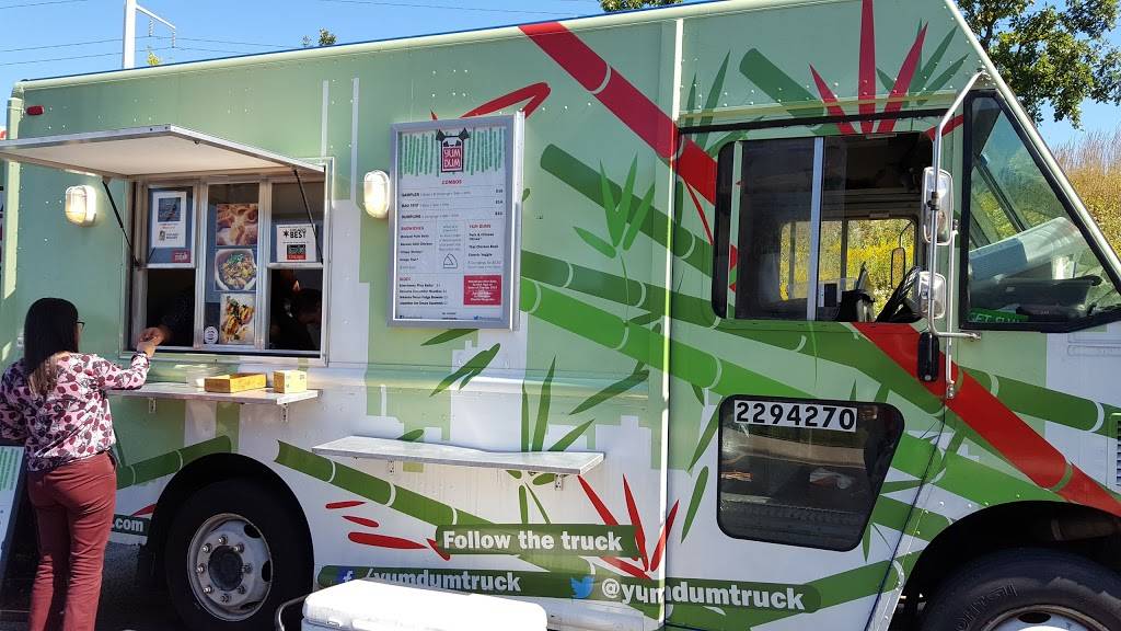 Yum Dum Truck | restaurant | 1924 W Division St, Chicago, IL 60622, USA | 8473761925 OR +1 847-376-1925