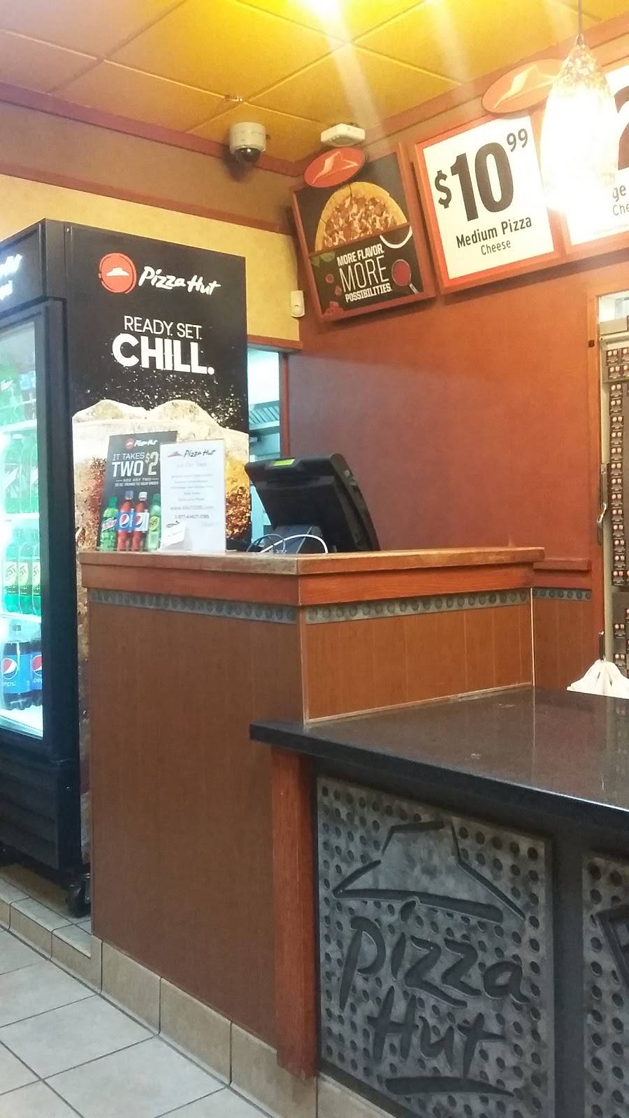 Pizza Hut | restaurant | 1901 Pacific Coast Hwy, Lomita, CA 90717, USA | 3103252300 OR +1 310-325-2300