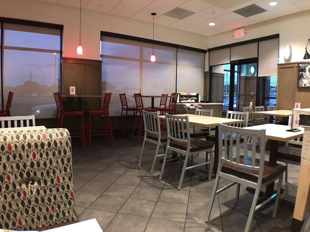 Chick-fil-A | restaurant | 1100 Fall River Ave, Seekonk, MA 02771, USA | 5083364396 OR +1 508-336-4396