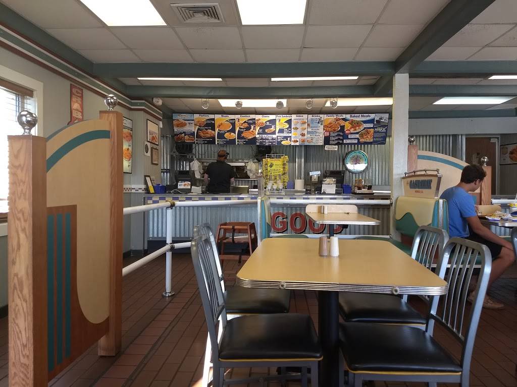 Long John Silvers | restaurant | 2904 N Navarro St, Victoria, TX 77901, USA | 3612374982 OR +1 361-237-4982
