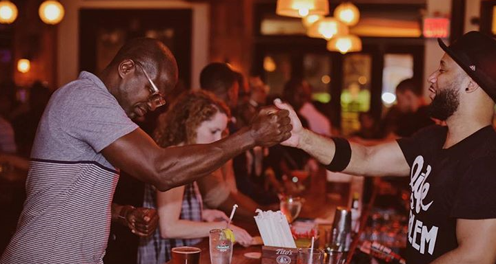 Willie Bs Kitchen & Lounge | restaurant | 918 Buchanan St, Nashville, TN 37208, USA | 6152063436 OR +1 615-206-3436