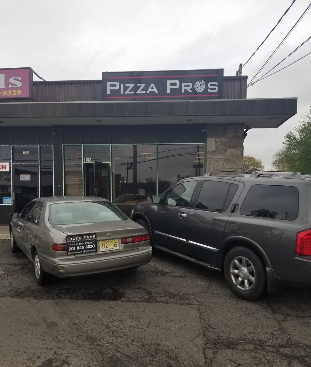 Pizza Pros | restaurant | 105 Essex St, Maywood, NJ 07607, USA | 2018456820 OR +1 201-845-6820
