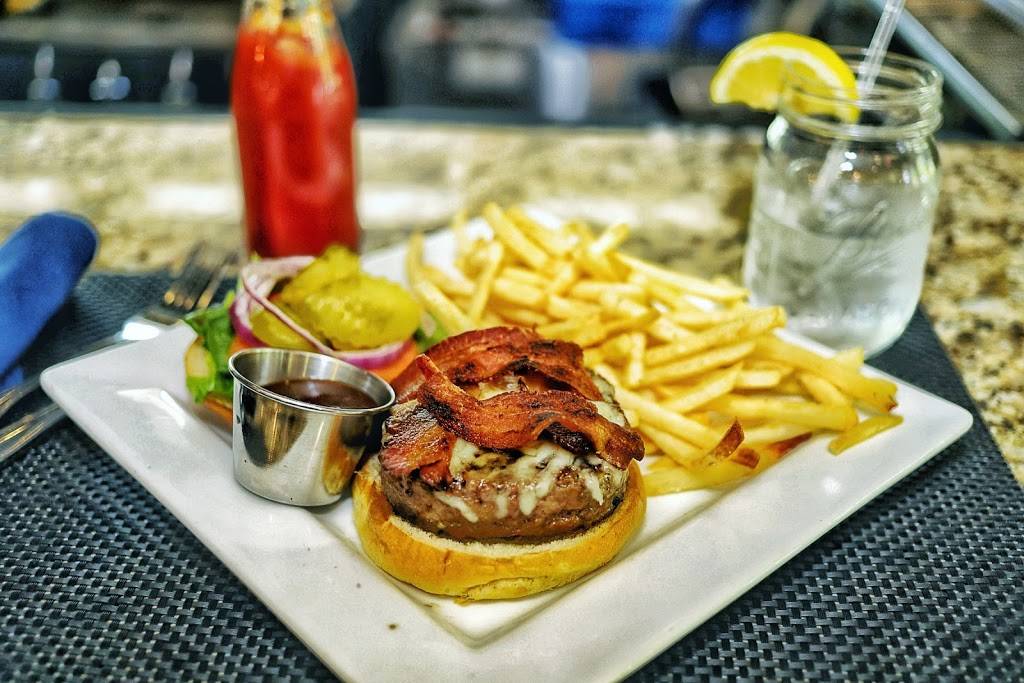 Blue Hills Grille | restaurant | 2790 Washington St, Canton, MA 02021, USA | 3392374700 OR +1 339-237-4700