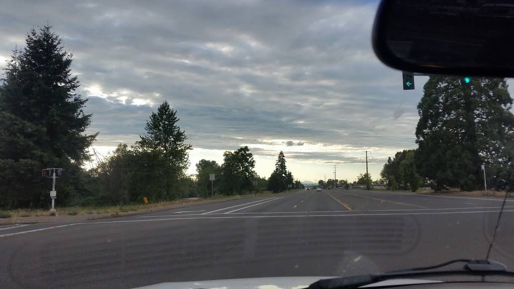 Subway | meal takeaway | 1985 Empire Park Dr, Eugene, OR 97402, USA | 5416076978 OR +1 541-607-6978