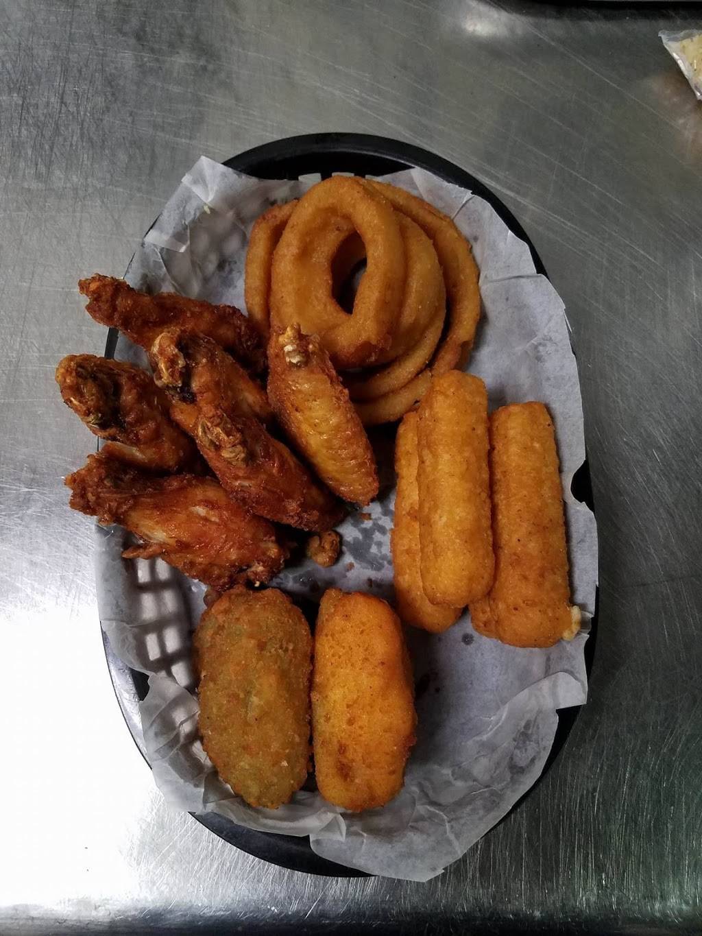 Tennessee Brewskys | restaurant | 420 S Broad St, New Tazewell, TN 37825, USA | 4235266260 OR +1 423-526-6260