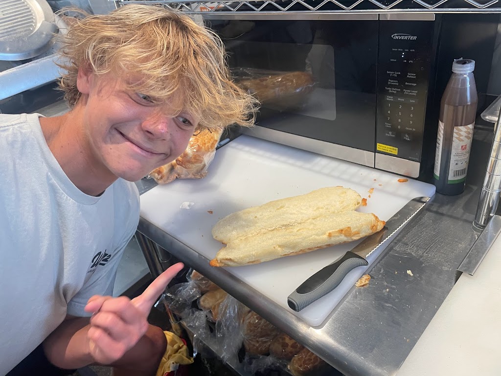 Wigz Sandwich Shop | restaurant | 1816 S Coast Hwy, Laguna Beach, CA 92651, USA | 9492358785 OR +1 949-235-8785