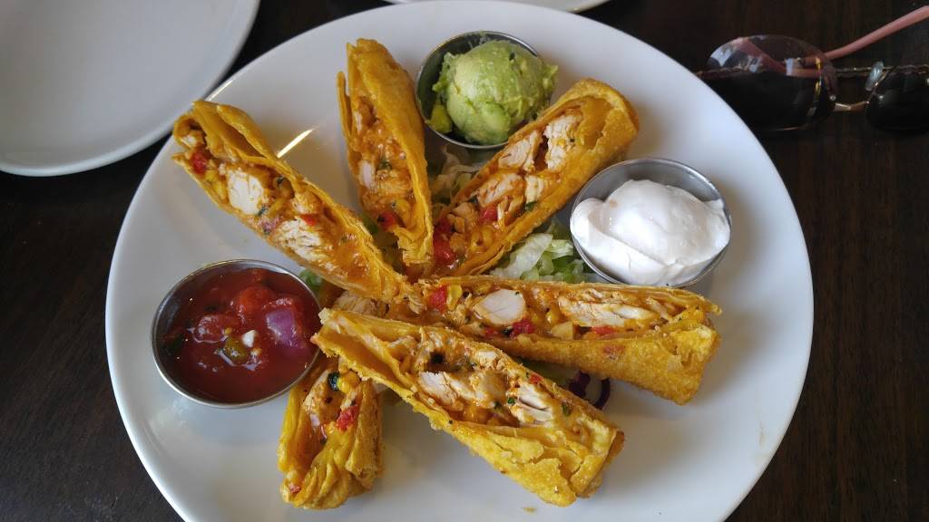 Duffys Sports Grill | restaurant | 627 Cape Coral Pkwy W, Cape Coral, FL 33914, USA | 2392056771 OR +1 239-205-6771