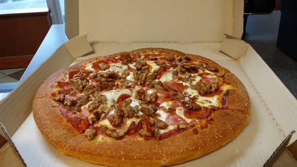 Pizza Hut | meal delivery | 19160 Commission Rd, Long Beach, MS 39560, USA | 2288640157 OR +1 228-864-0157