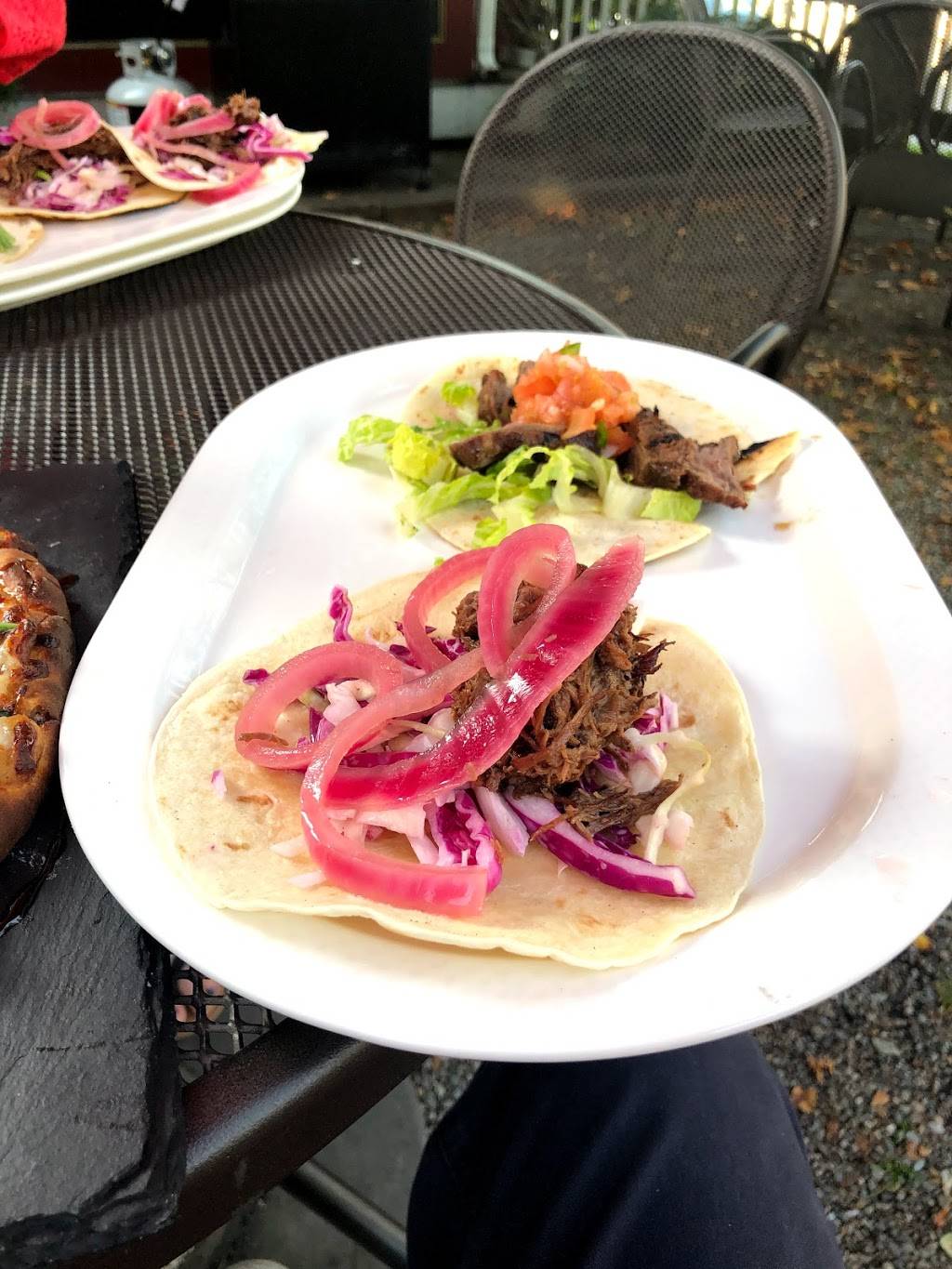 The Red Lion Tavern | restaurant | 71 S Main St, Cohasset, MA 02025, USA | 7813831704 OR +1 781-383-1704