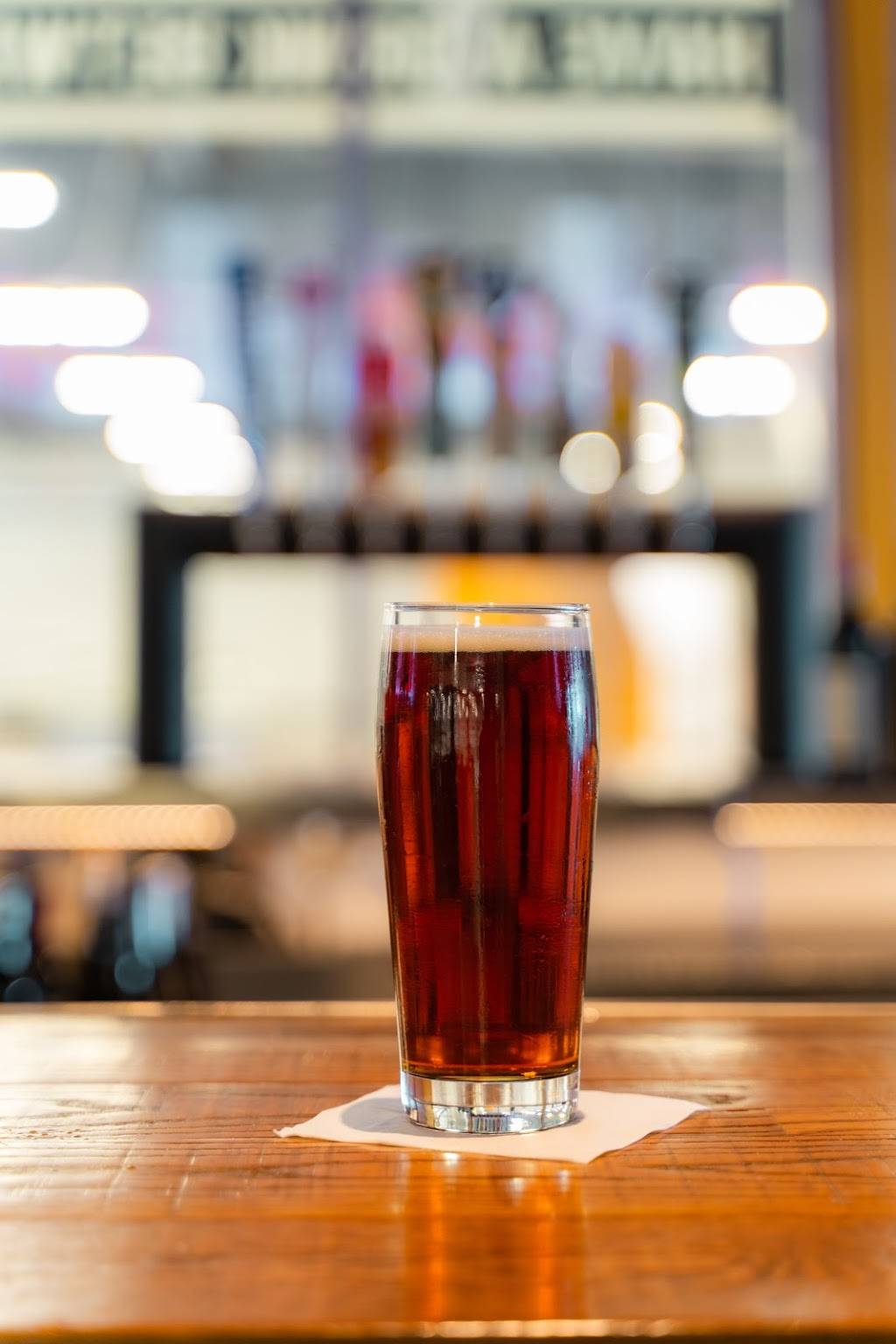 Between the Rinks | restaurant | 888 Ridge Valley, Irvine, CA 92618, USA | 9497741621 OR +1 949-774-1621