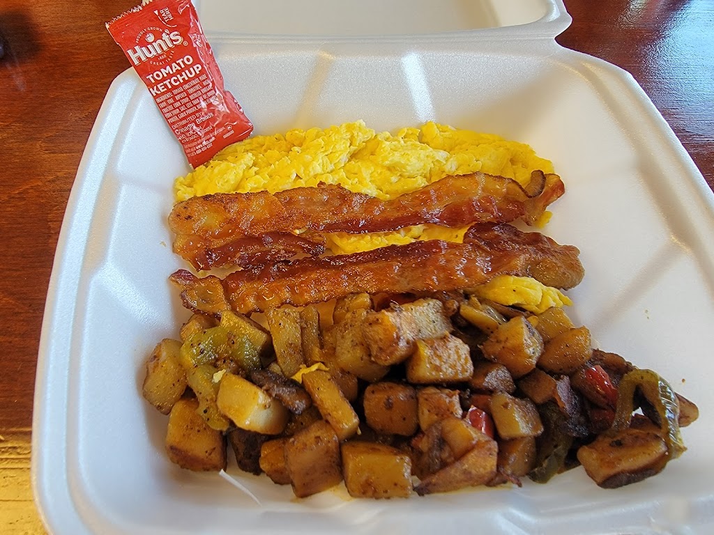 Las Caleritas Grocery | restaurant | 2339 Fairfield Ave, Bridgeport, CT 06605, USA | 2033326457 OR +1 203-332-6457