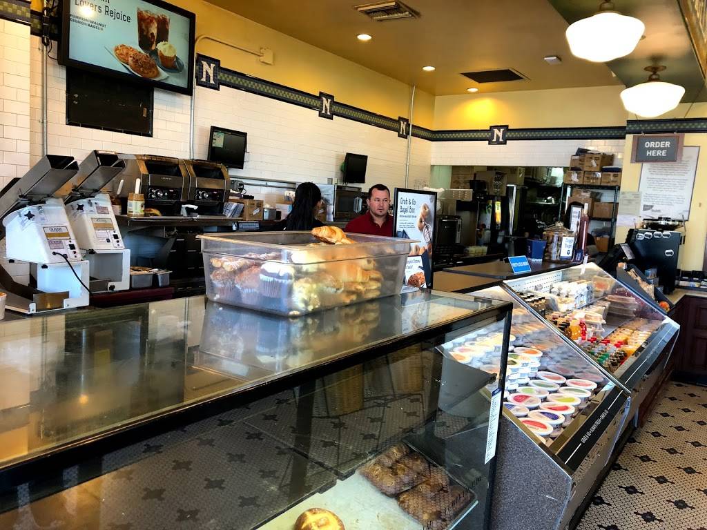 Noahs Bagels | cafe | 2380 El Camino Real, Santa Clara, CA 95050, USA | 4082499923 OR +1 408-249-9923