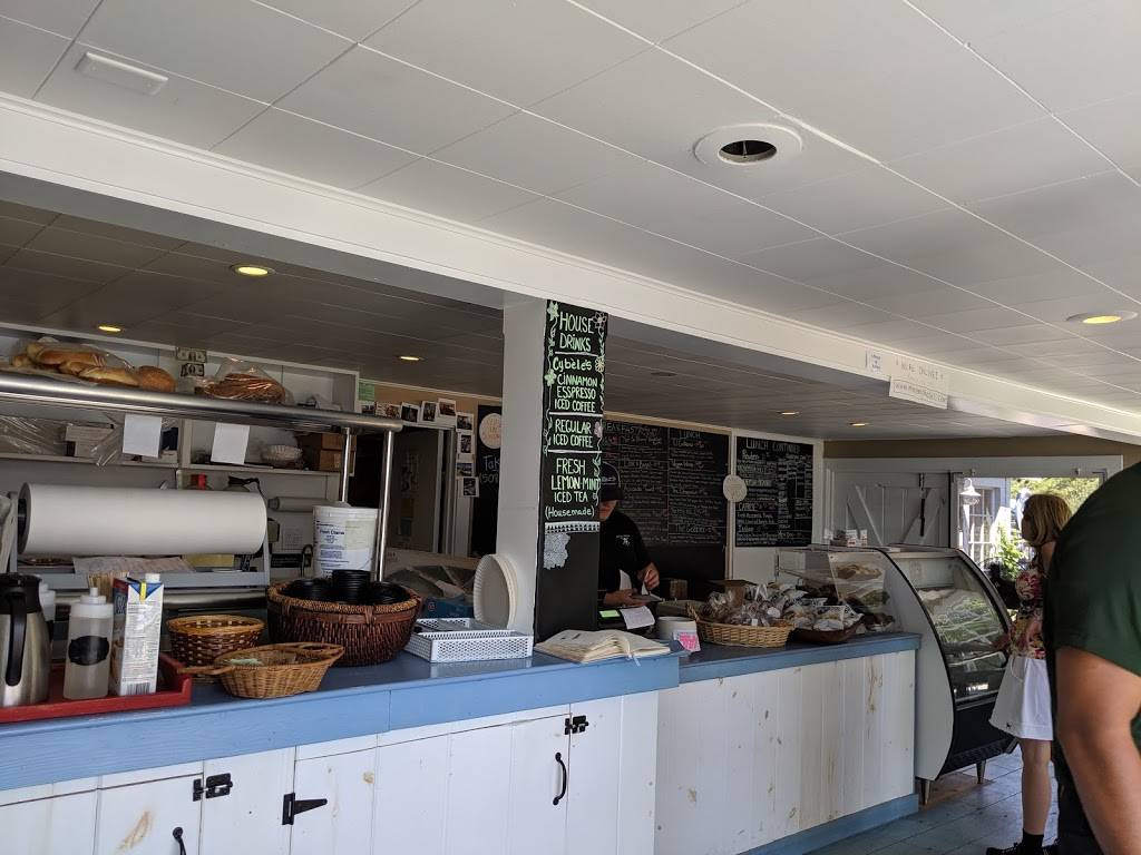 The Menemsha Deli | restaurant | 24 Basin Rd, Chilmark, MA 02535, USA | 5089559471 OR +1 508-955-9471