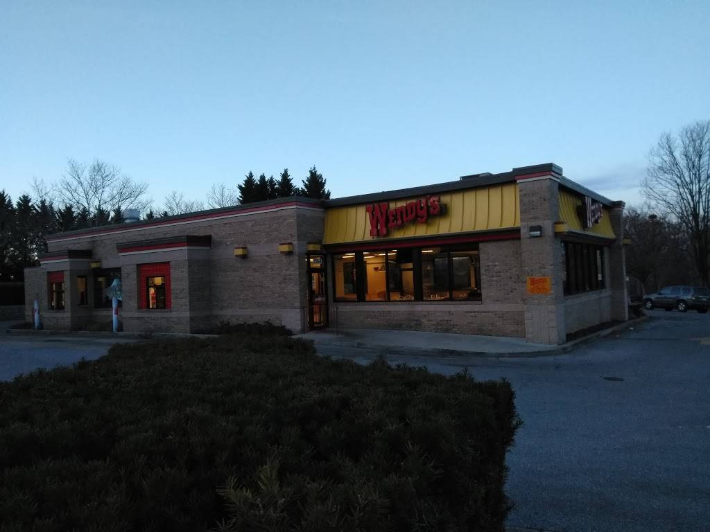 Wendys | restaurant | 3563 Russett Green E, Laurel, MD 20724, USA | 3016047794 OR +1 301-604-7794