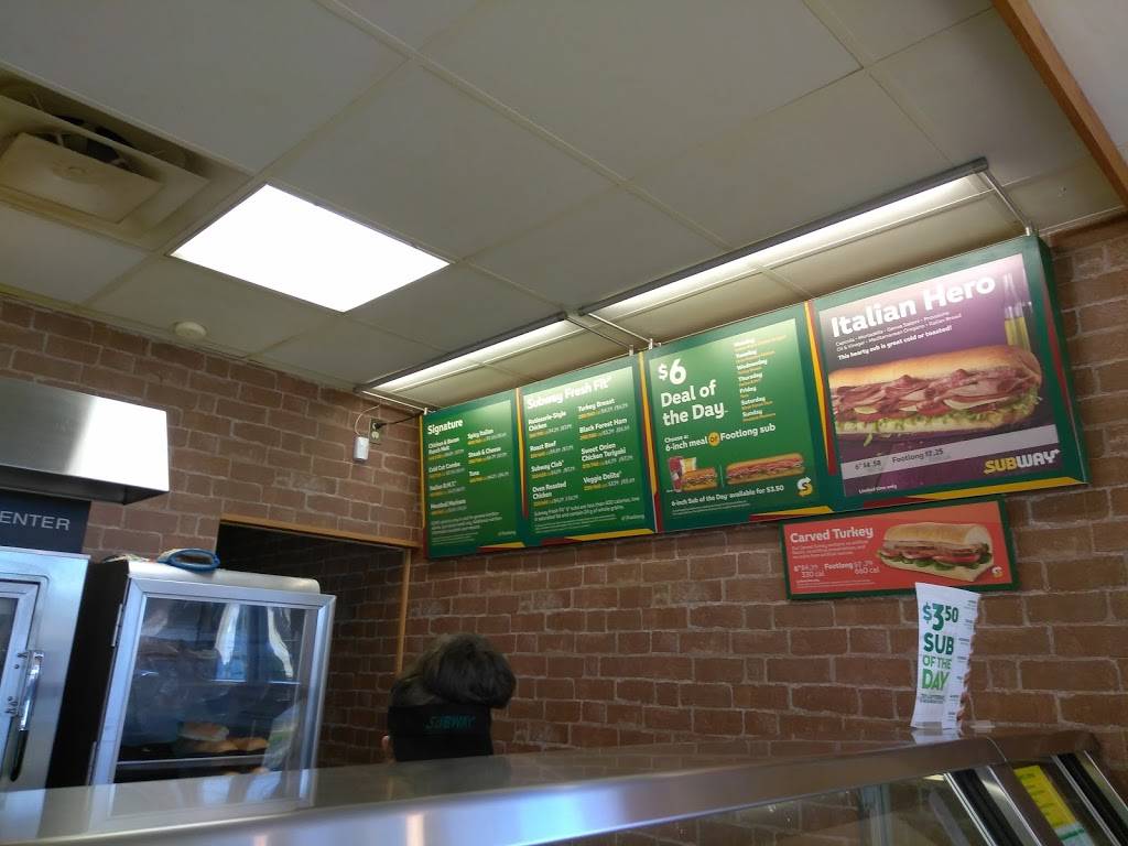 Subway Restaurants | restaurant | 150 S Main St, Troutman, NC 28166, USA | 7045288250 OR +1 704-528-8250