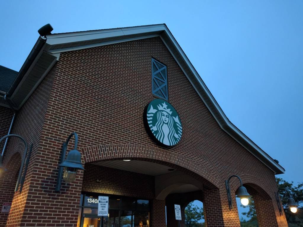 Starbucks | cafe | 13408 Kingsview Village Ave, Germantown, MD 20874, USA | 3015406827 OR +1 301-540-6827