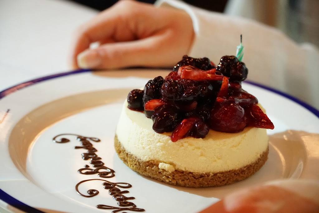 RL Restaurant | restaurant | 115 E Chicago Ave, Chicago, IL 60611, USA | 3124751100 OR +1 312-475-1100