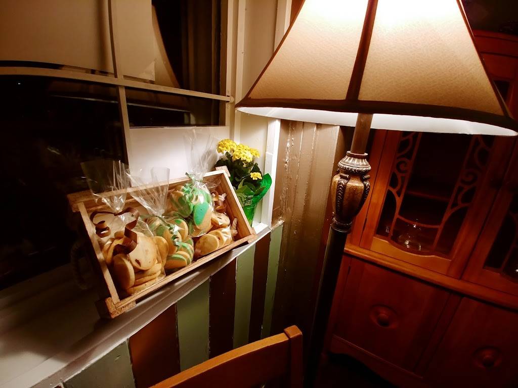 Les Biscuits Marookies | restaurant | 28 Avenue Saint-Joachim, Pointe-Claire, QC H9S 4P3, Canada | 5146543700 OR +1 514-654-3700