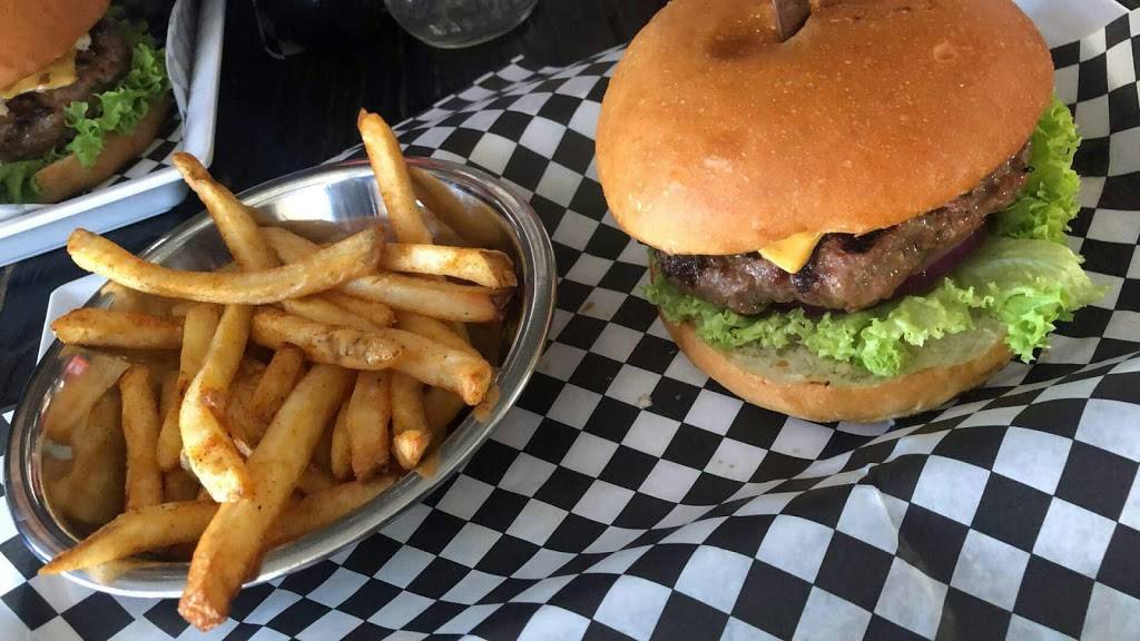 Hamburguesas 1888 | restaurant | Calle Diez 525, Zona Centro, 22800 Ensenada, B.C., Mexico | 016461740508 OR +52 646 174 0508