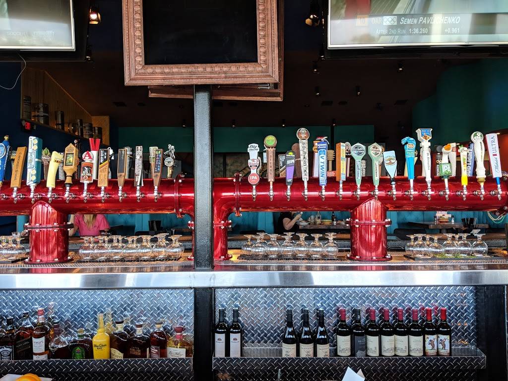 Rising Tide Tap & Table | restaurant | 523 Glen Cheek Dr, Port Canaveral, FL 32920, USA | 3215760676 OR +1 321-576-0676